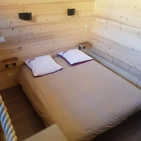 Cocooning De La Vallee Des Lacs בית נופש *